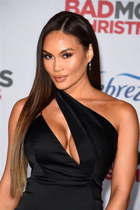 Daphne Joy 50 Cents Ex Flashes Tits And Ass In Black