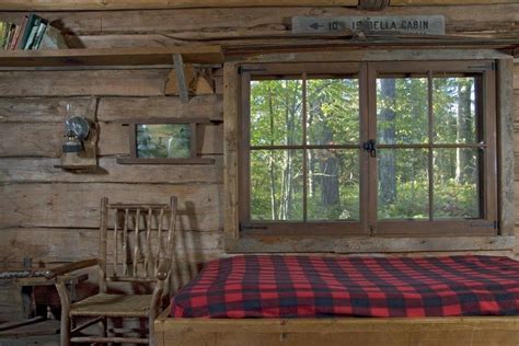 Hunting Lodge Cabin Interiors Rustic Cabin Cabin Windows