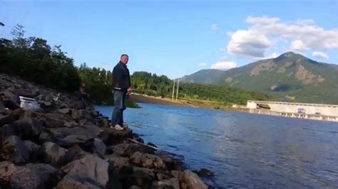 At the flag pole intersection on bonneville dam property, bear left. Bonneville dam shad fishing 2014 - YouTube