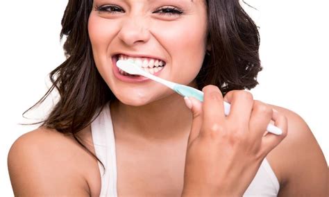 Tips To Avoid Six Common Brushing Mistakes Hannah Baek Dds Dentist