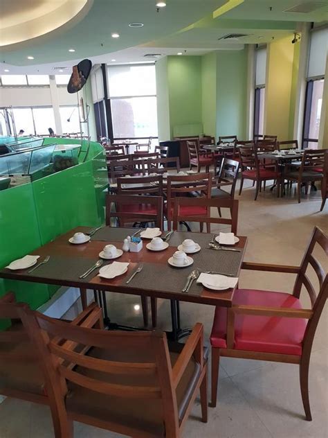 Berjaya time square theme park kuala lumpur. Berjaya Time Square by Trivia (Deluxe Apartment ...