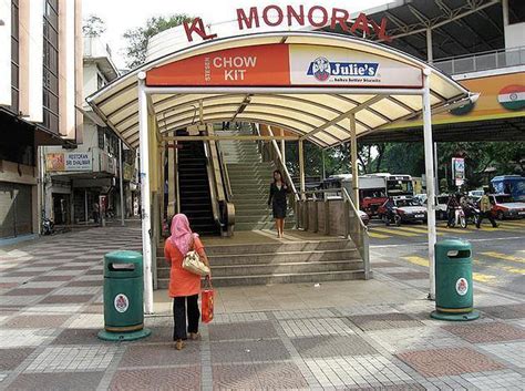 Chow kit market is recognised as one of malaysia's most infamous landmarks. MR10 Chow Kit Monorail Station - Kuala Lumpur