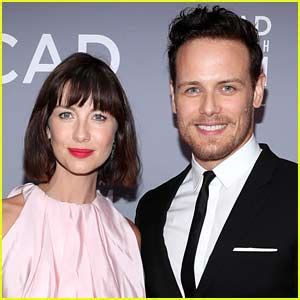 39, wrote of the photo, which featured the actor dressed in his wedding attire while holding an umbrella and drink in each of his hands, with the beautiful green. Sam Heughan & Caitriona Balfe Reunite at the Henley ...
