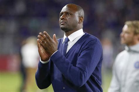 Premier lig ekiplerinden crystal palace, arsenal efsanesi patrick vieira'yı takımın başına geçirmeye hazırlanıyor. Info FF - Transferts - Mercato : Nice a vu Patrick Vieira ...