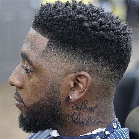 Well, this haircut is not new and has made a name for itself in the world of hairstyles. The Shadow Fade Haircut