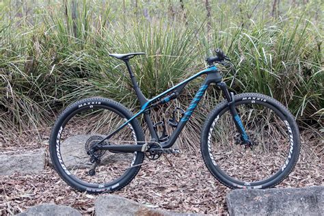 First Look The All New Canyon Lux Full Suspension Bike Australian