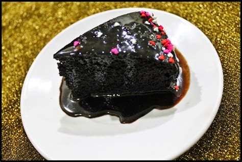 Noras cake house di rawang tempahan kek coklat moist secara online galeri gambar gambar kek harijadi. Dari Dapur Lisa Hani: Kek Coklat Moist Meleleh (Kukus version)