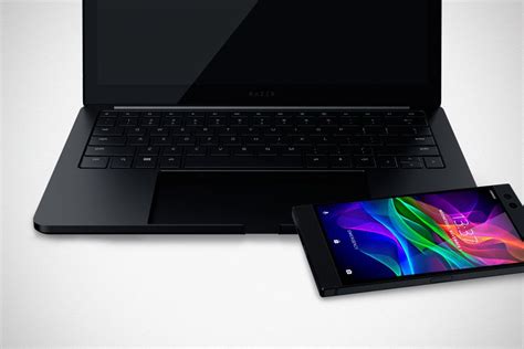 Razer Project Linda Android Laptopphone Hybrid Concept Android
