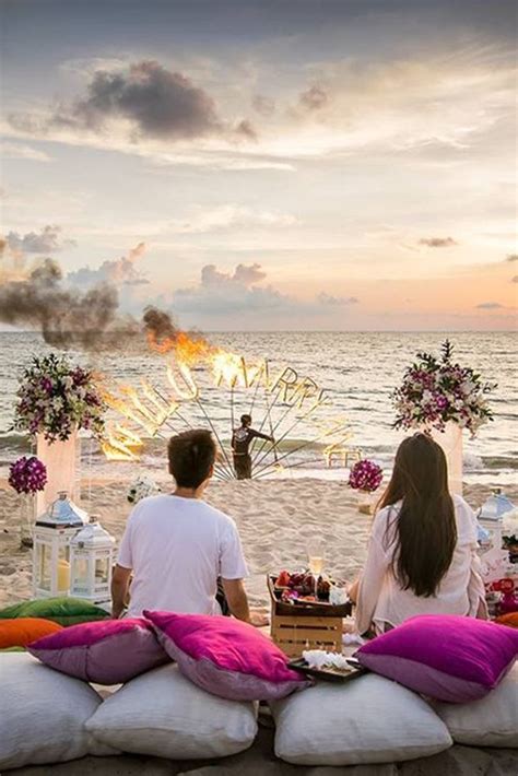 12 Romantic Beach Proposal Ideas Are Sure To Make Her Swoon Romantic Beach Beach Proposal