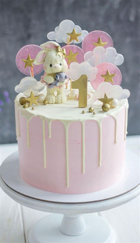 Today we are going to mention the best 21st birthday cakes designs so that you could choose one for yourself from the list as well. 49 Cute Cake Ideas For Your Next Celebration : Pink Birthday Cake for Baby Girl