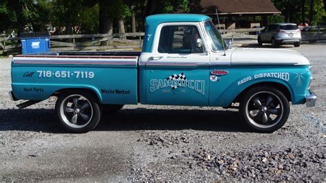 Theres Nothing Like An Ole Two Tone Ford F 100 Ford