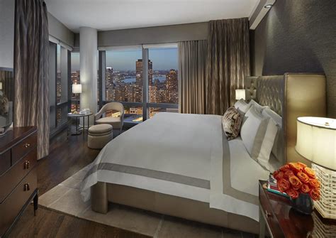 10 Luxury Hotels In Nyc With Power Penthouses And Prime Perks