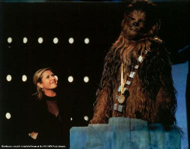 Star Wars Why Didn T Chewbacca Get A Medal After The Battle Of Star Wars Episode Iv Mtv