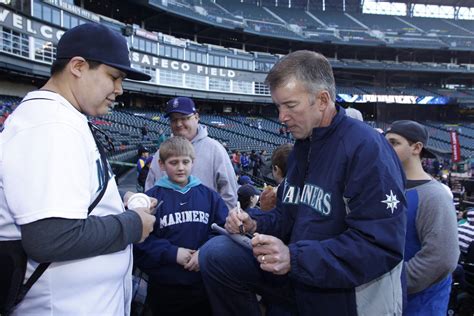 296 likes · 27 talking about this. Around The Table: Cowles Company, Seattle Mariners, Gates ...