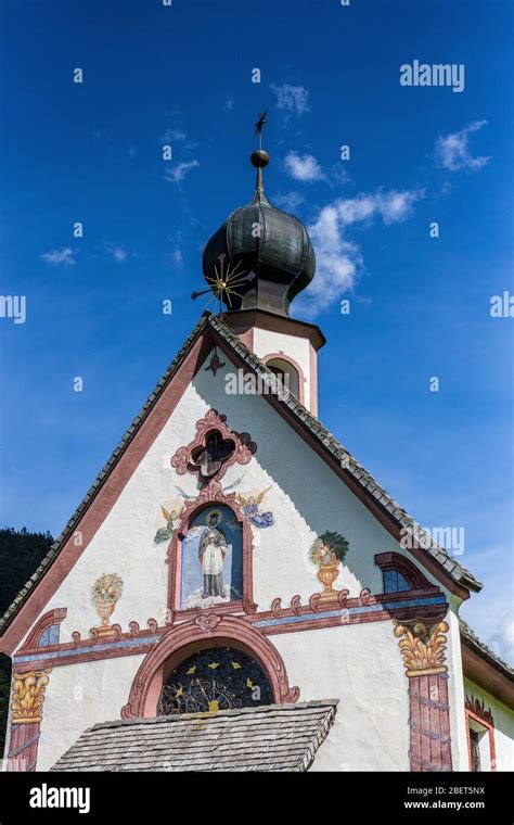 View Of St Johann Church Santa Maddalena Val Di Funes Stock Photo Alamy