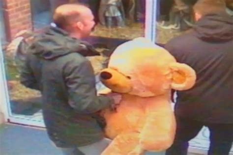 Caught Ted Handed Watch Moment Heartless Thief Steals Giant Teddy Bear From Cancer Research