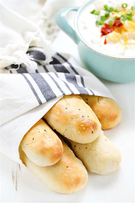 Easy Homemade Breadsticks Recipe Yummy Healthy Easy