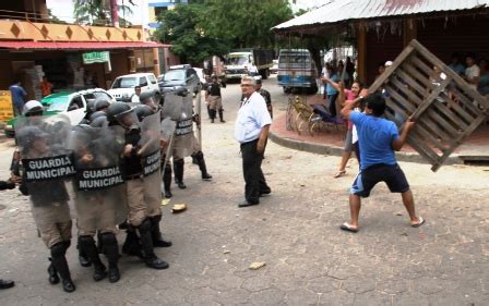 Pelea Campal Deja Heridos En El Mercado La Ramada Eju Tv