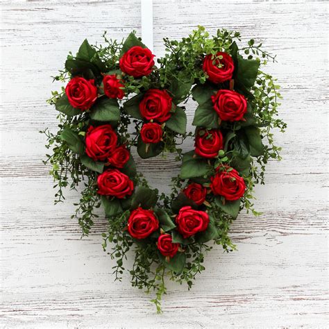 Red Rose Mini Heart Wreath 14 In 2021 Valentine Day Wreaths Diy