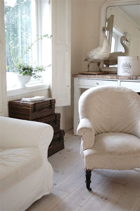 Living Room Whitewashed Cottage Chippy Shabby Chic French Country