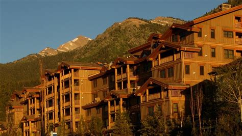 Located at the base of jackson hole mountain resort in the heart of teton village, continuum is a new breed of hotel. Teton Mountain Lodge & Spa in Teton Village | Jackson Hole ...
