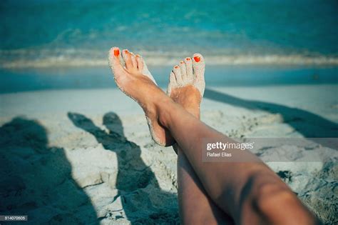 Woman Feet On Beach Photo Getty Images