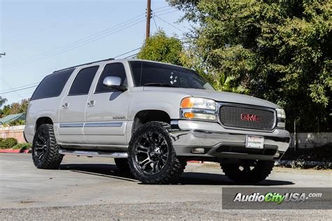 2004 Gmc Yukon Xl On 20 Fuel Wheels Rims Vapors D569 Matte Black With