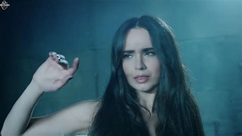 Produced by alan walker, mood melodies & stargate. Sofia Carson - Back to Beautiful ft. Alan Walker 2017 - Videoclip.bg