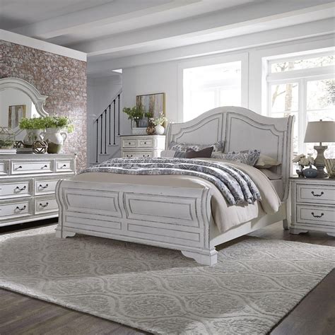 Antique White Finish Queen Sleigh Bedroom Set 5pcs Magnolia Manor 244