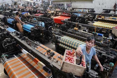 Pabrik pembuatan sosis otak otak | laptop si unyil (17/12/19) part 5. Mau Bayar Pajak, Pengusaha Tekstil di Bandung Sulit Dapat ...