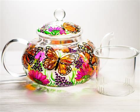 Wonderful Hand Painted Glassware With Intricate Colorful Patterns By Vitraaze