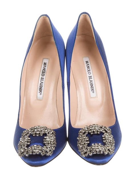 Manolo Blahnik New Blue Satin Crystal Sex In The City Evening Pumps