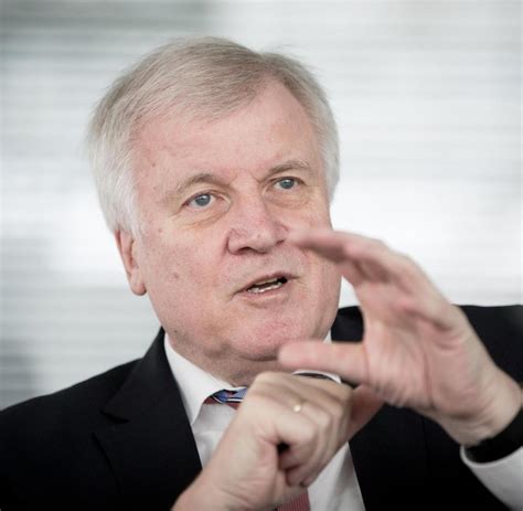 Horst seehofer — horst lorenz seehofer (* 4. Bundestagswahl 2017: Seehofer benennt das wichtigste ...