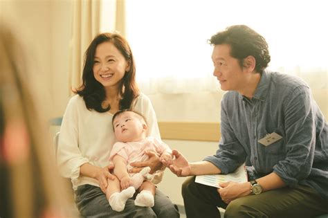 Review True Mothers An Absorbing Japanese Drama Of Two Mothers Of The Same Son Datebook