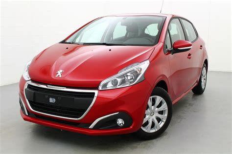 How long is this vehicle, 2015 peugeot 208 hatchback? Peugeot 208 active plus puretech 82 - Reserve online now ...