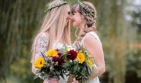 Worlds First Lesbian Bridal Magazine Launched By Australian Couple