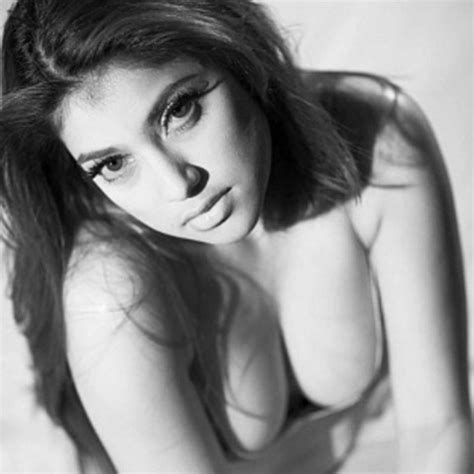 Super Plump Breasts Indonesian Nude Celebrities Sarah Azhari Page