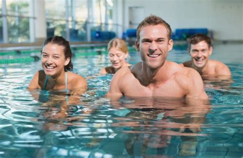 4 Deep Water Aerobics Exercises For Advanced Classes Water Aerobics Aerobics Workout Pool