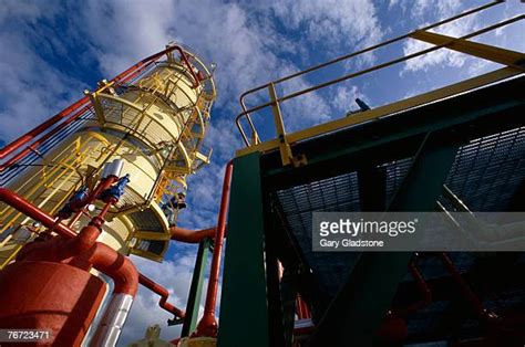 Confined Space Tank Photos And Premium High Res Pictures Getty Images