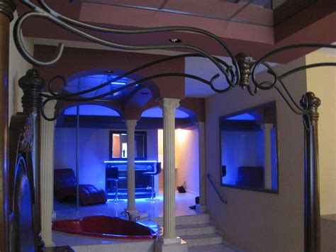 Vida en Fotos | Sexy motel room in Caguas, Puerto Rico