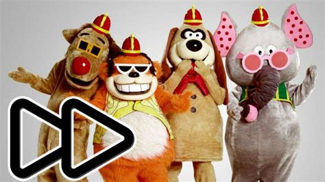 the banana splits theme song but everytime it says la it speeds up youtube