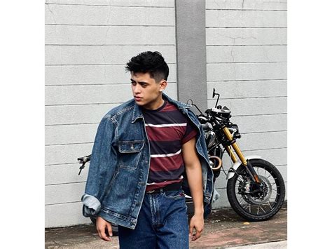 Kelvin Miranda Shows Off His Angas Looks That Make Him Perfect To Be A