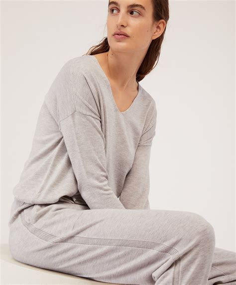 V Neck Sweater Pyjamas Pyjamas And Homewear Oysho Islas Canarias