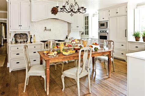 Rustic And Pretty Cottage Kitchen Crisp And Classic White