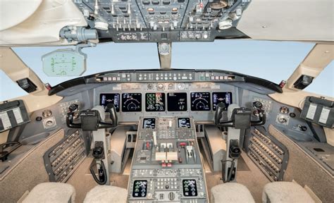 Challenger 604 Flight Deck Aeroclassifieds