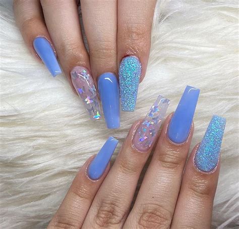 35 Trendy Blue Color Nails Will Inspire You In 2020 Ibaz Blue