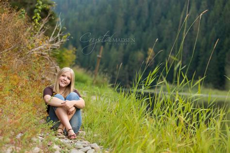 Outdoor Senior Pic Ideas006 Crystal Madsen Photography