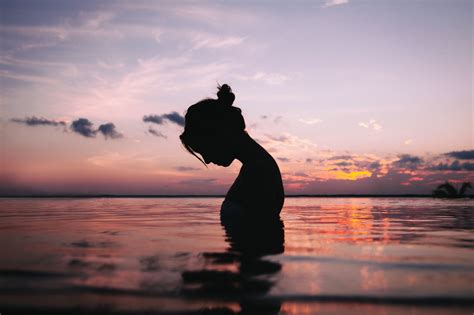 Silhouette Photography Girl Sunset Sea Dark Water
