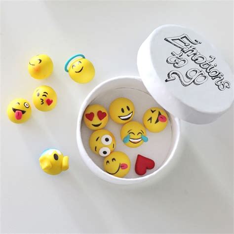 Smile To Go Basteln Mit Fimo Fimo Knete Fimo Ideen