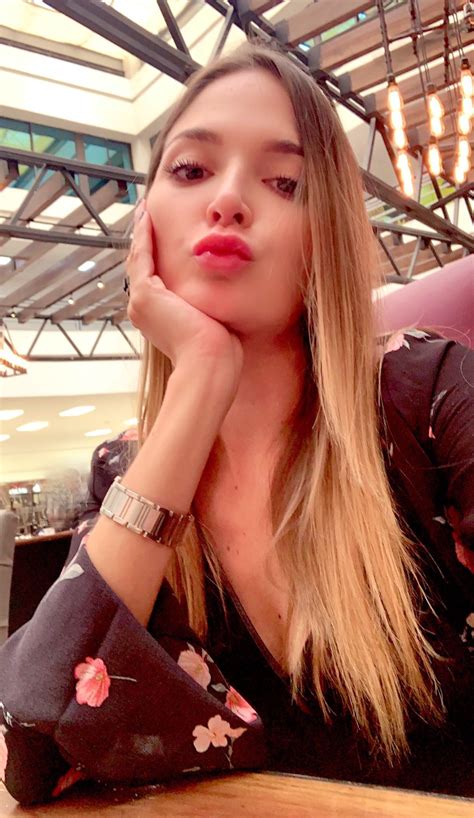 Johanna Uribe On Twitter Modelos Velez Actriz